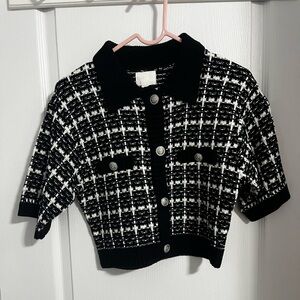 H&M Black and White Striped Knit Sweater top